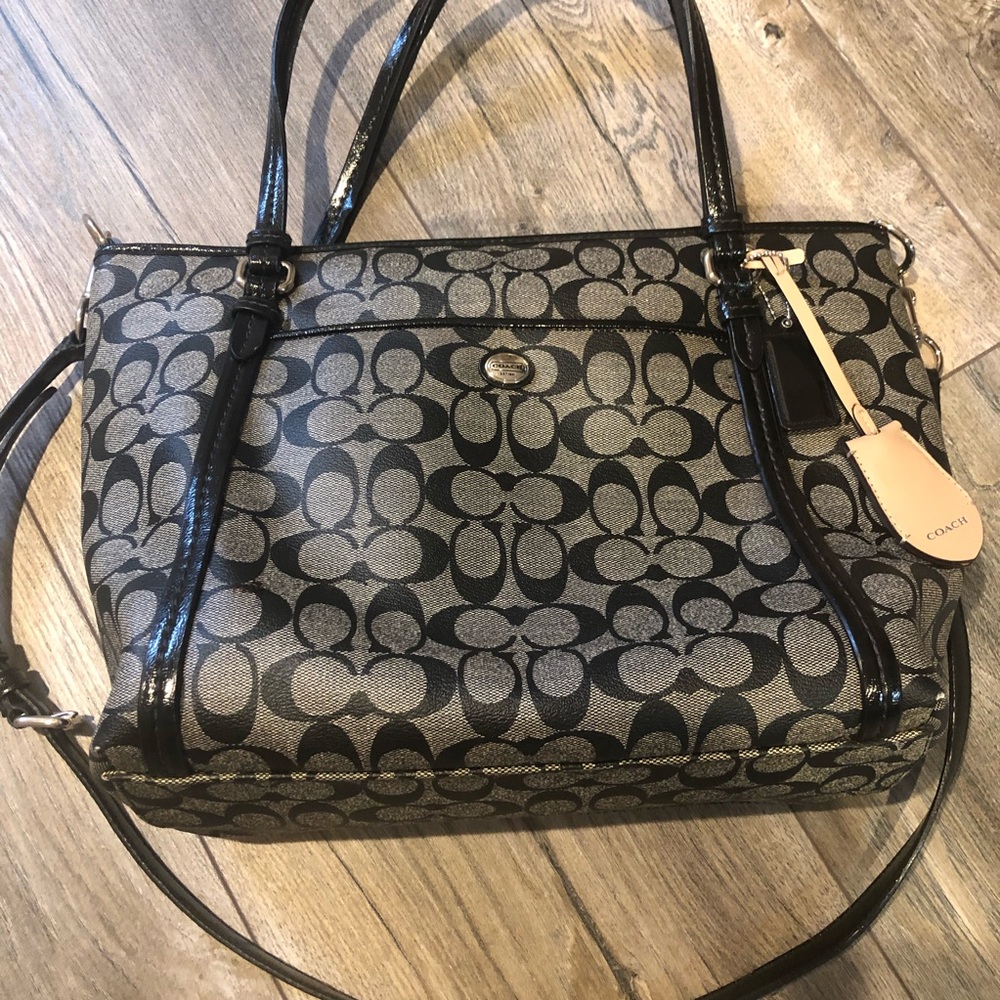 Coach Purse - Picture 3 of 7